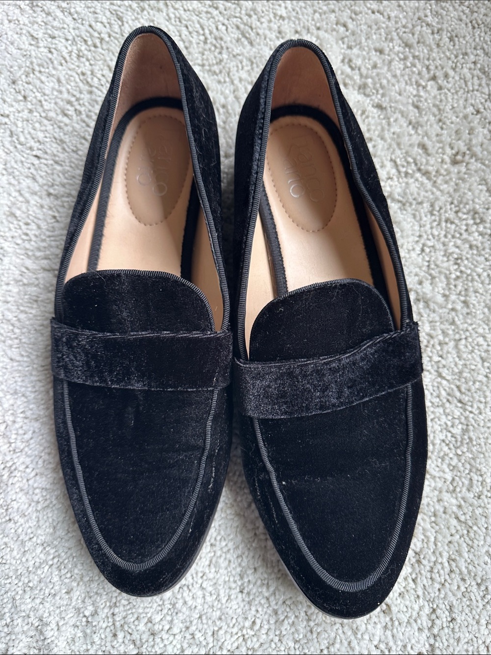 Women’s Franco Sarto Black Velvet Penny Loafers Size 9